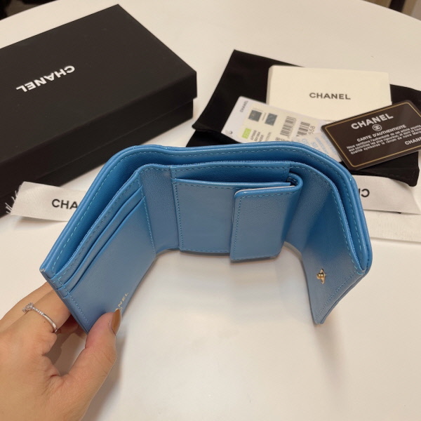 0img_008.jpg