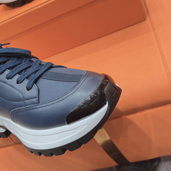 0img_004.jpg