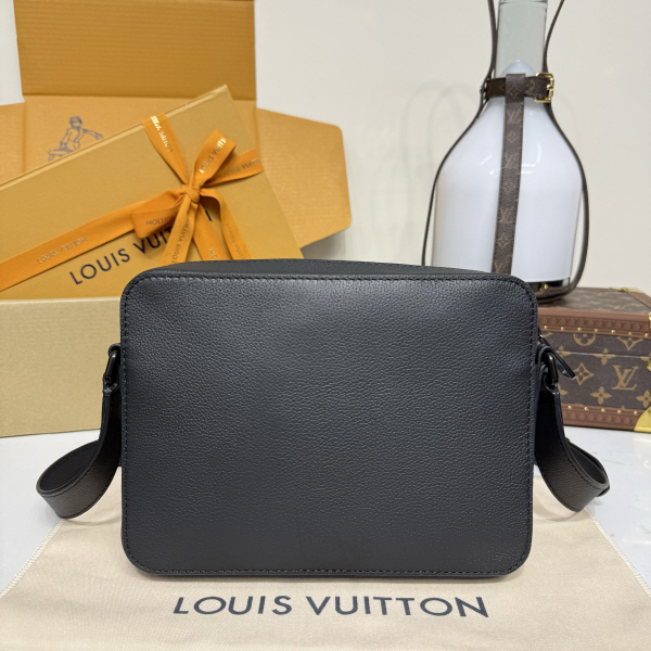 00img_003.jpg