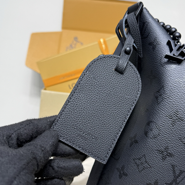 00img_007.jpg