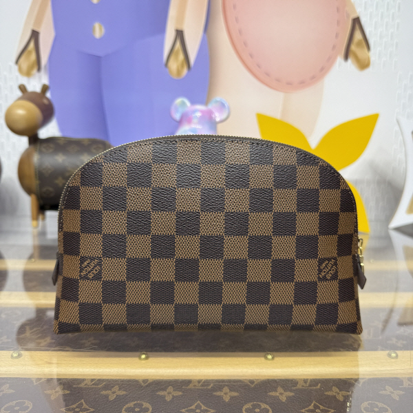 00img_003.jpg