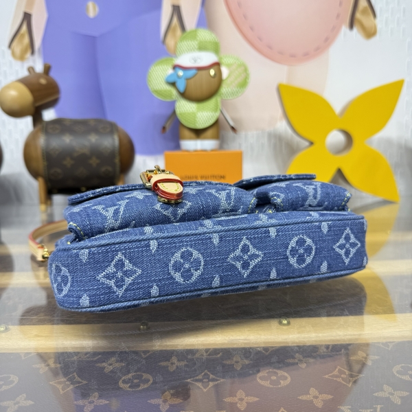 00img_004.jpg