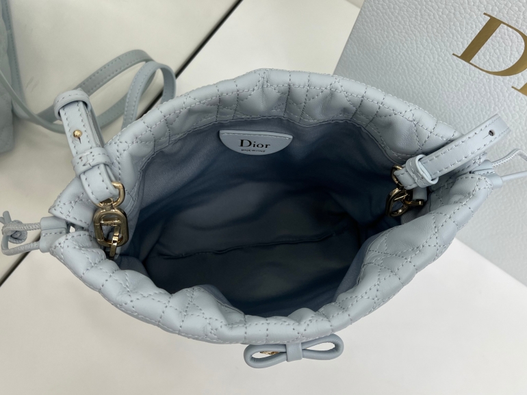 00img_008.jpg